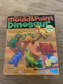 Kit dinosauri magneti e spille