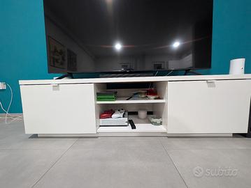 Mobile TV  IKEA BYAS