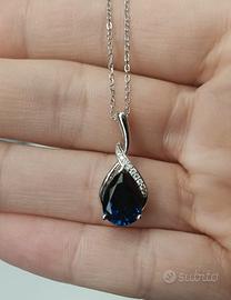 Collana con zaffiro blu taglio a goccia da 3 carat