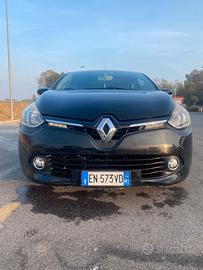 Renault clio 2012