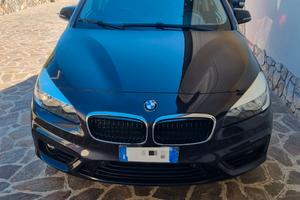 BMW 216d