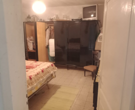 Casa 100mq indipendente su 4lati lati con terreno