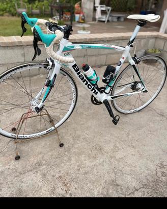 Bici da corsa Bianchi Centostrade