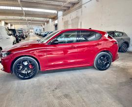 Alfa Romeo Stelvio Tributo Italiano 2.2 Q4 210 CV