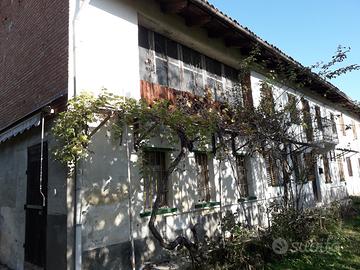Casa nell'Astigiano