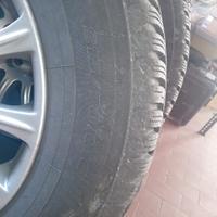 Gomme invernali  e cerchi compresi