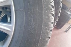 Gomme invernali  e cerchi compresi