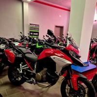 Ducati Multistrada V4 ANNO 2024 CON BORSE