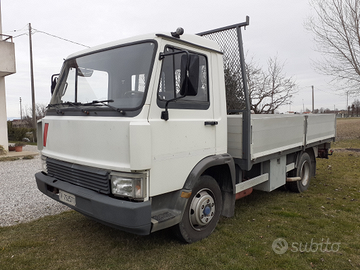 Iveco 65 12
