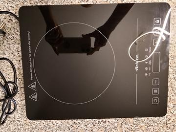Piastra a induzione Ariete 1997 singola 2000W