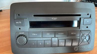 Autoradio originale per FIAT PANDA anno 2011