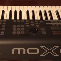 Workstation SintetizzatoreYamaha Mox6 con Borsa