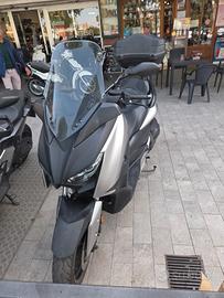 Yamaha X-Max 400 2019 EUROSCOOTER esamino permuta 