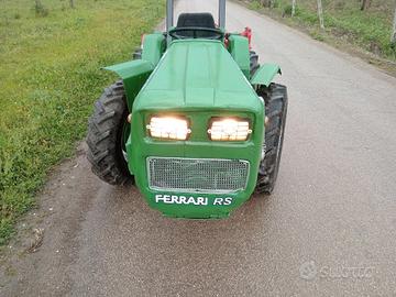 Trattore Ferrari 4x4 35cv inversore sterzante e fr