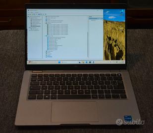  pc computer portatile DELL Latitude 5320 touch