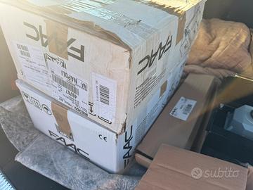 Automazione cancello FAAC