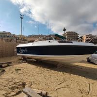 Barca semicabinata 7 metri