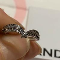 Anello pandora foglie pave’