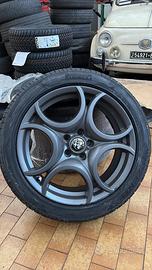 Cerchi + gomme alfa romeo 159