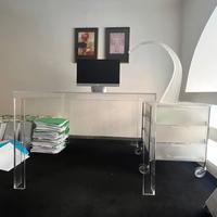 Invisible table in plexiglas