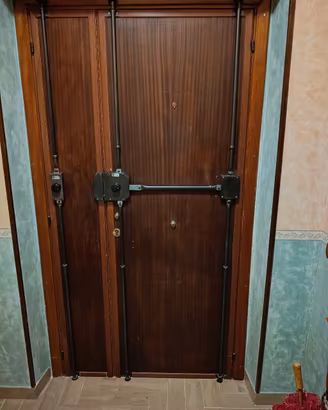 serratura di sicurezza Mottura.