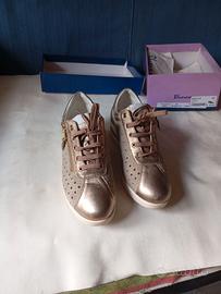 Scarpe sneakers donna marca Bluerose, numero 40½