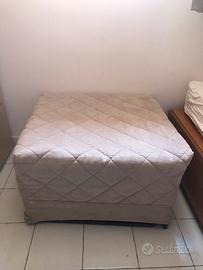 Pouf letto Evergreenweb in velluto scamosciato