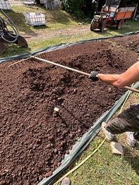 Humus Lombrico BIO Fertilizzante Organico Orto