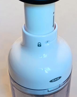 Tritatutto manuale OXO Good Grips 