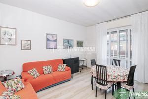 AMPIO TRILOCALE A DUE PASSI DAL CENTRO !!