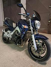 Suzuki gsr 600