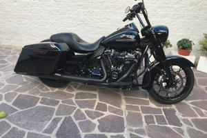 Harley devidson road king special 114