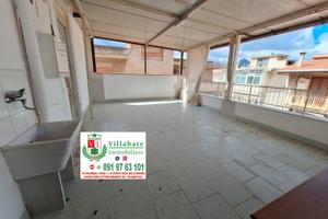 2°Piano 5 vani 2 servizi + 2 terrazzi