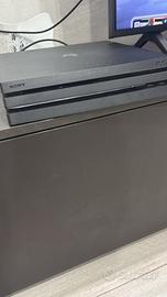 Ps4 pro, ps4 slim, 7 giochi, 3 jostick