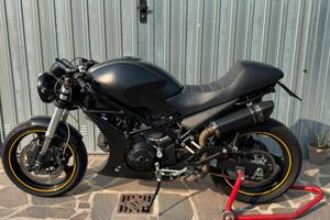 Ducati monster 695