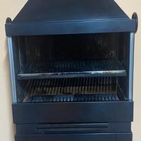 Barbecue con ruote regolabile in altezza