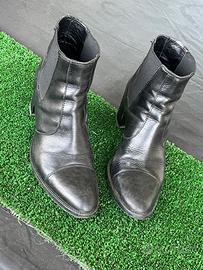 Stivaletto in pelle nero con tacco quadrato num 37