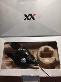 Deragliatore SRAM XX, comando