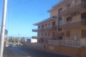 Attico libero vista mare