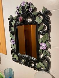 Specchiera in metallo dipinta a mano