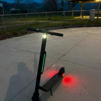 Monopattino ninebot segway es4