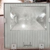 Faro multiuso