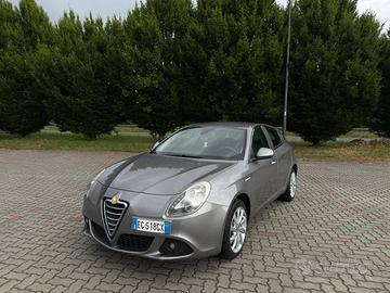 Alfa Romeo Giulietta 1.6 JTDm-2 105 CV Distinctive