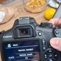 Macchina fotografica Canon Eos 1300D