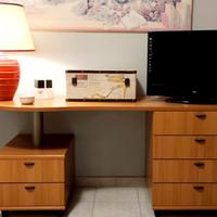 Scrivania/Beauty/Comò