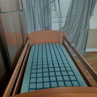 letto per anziani motorizzato 