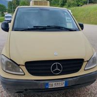 MERCEDES Vito Diesel frigorifero coibentato