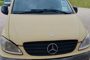 MERCEDES Vito Diesel frigorifero coibentato