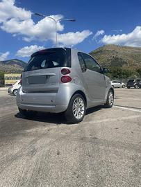 Vendit smart fortwo 1000 benzina buono stato