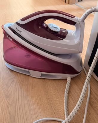 Ferro da stiro con caldaia Tefal Express Essential